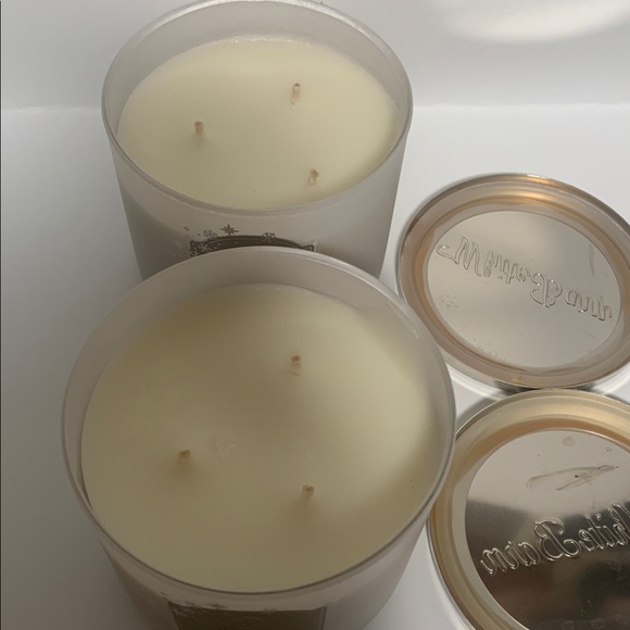 White Barn tis the season 3 wick candles - Picture 3 of 7